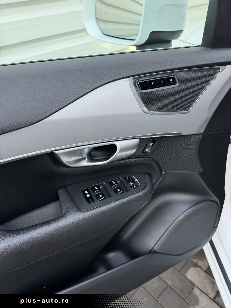 Volvo XC90 2.0 diesel 4×4 6 locuri de vânzare TVA INCLUS
