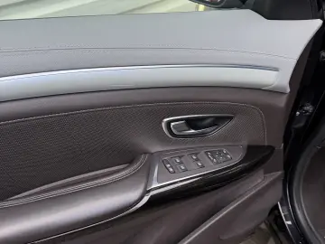 Renault Espace Initiale Paris 5 locuri de vânzare in RATE