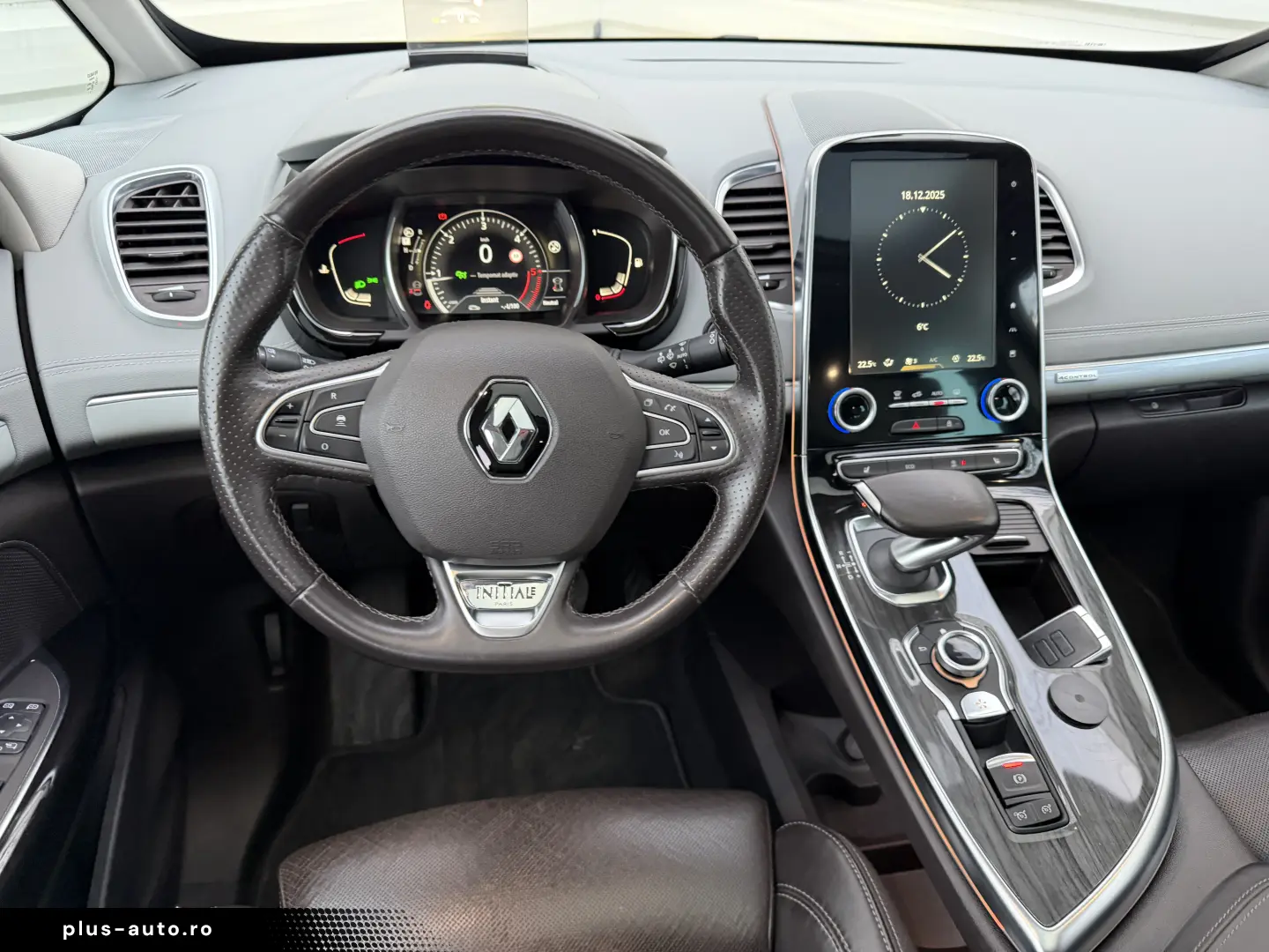 Renault Espace Initiale Paris 5 locuri de vânzare in RATE