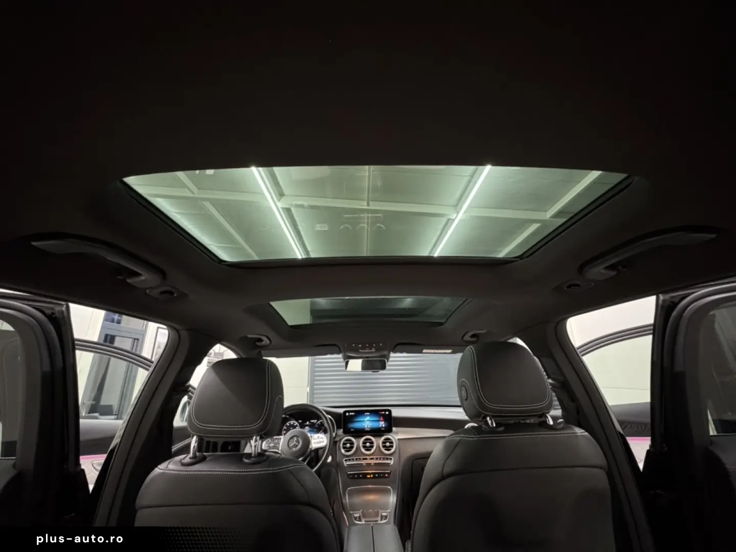 Mercedes-Benz GLC 300 e 4Matic 9G-TRONIC AMG Line