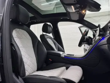 Mercedes-Benz GLC 300 e 4Matic 9G-TRONIC AMG Line