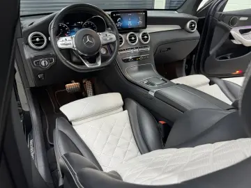 Mercedes-Benz GLC 300 e 4Matic 9G-TRONIC AMG Line
