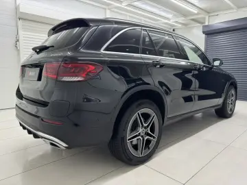 Mercedes-Benz GLC 300 e 4Matic 9G-TRONIC AMG Line