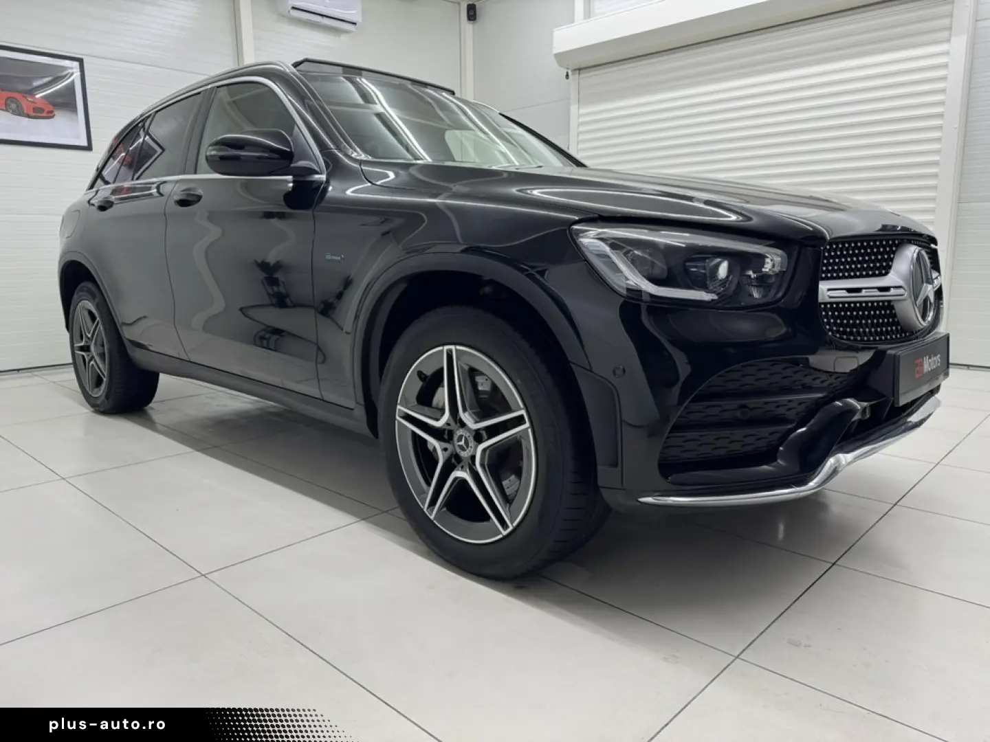 Mercedes-Benz GLC 300 e 4Matic 9G-TRONIC AMG Line