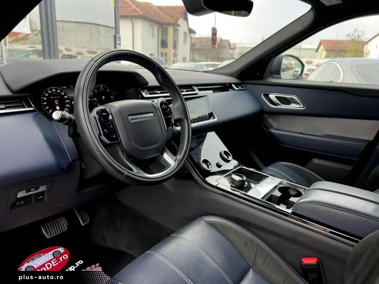 Land-Rover Range-Rover-Velar