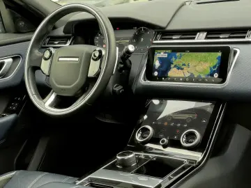 Land-Rover Range-Rover-Velar