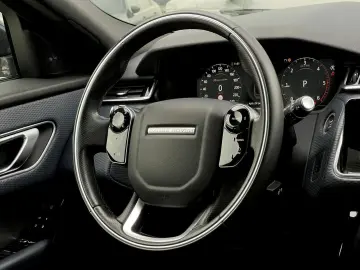 Land-Rover Range-Rover-Velar