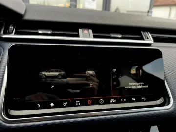 Land-Rover Range-Rover-Velar