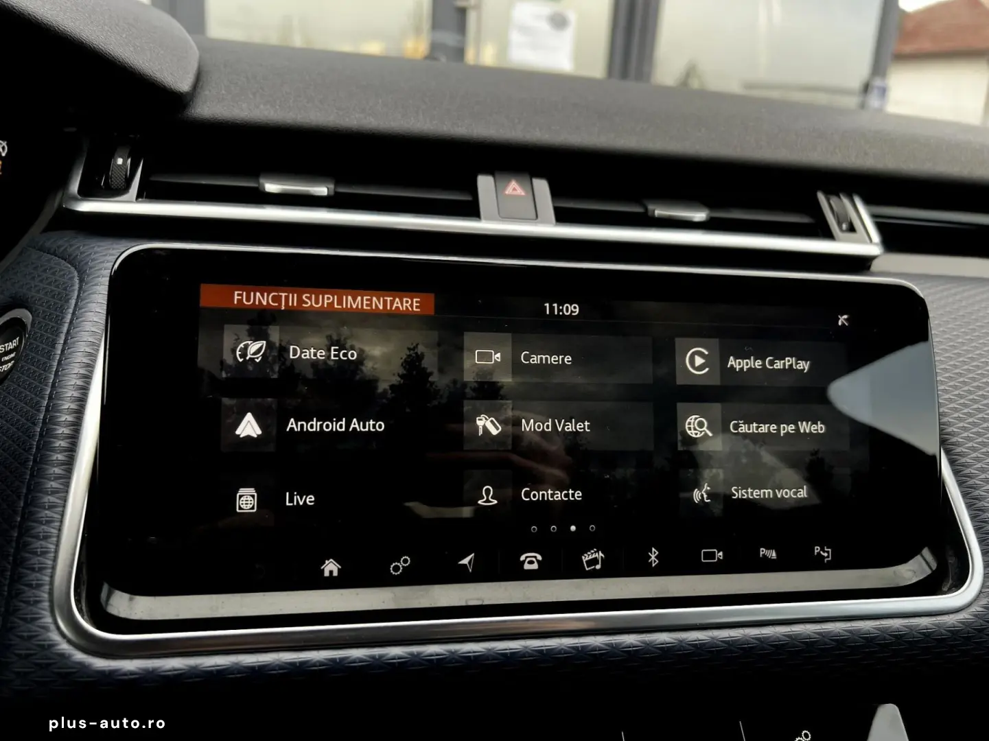 Land-Rover Range-Rover-Velar