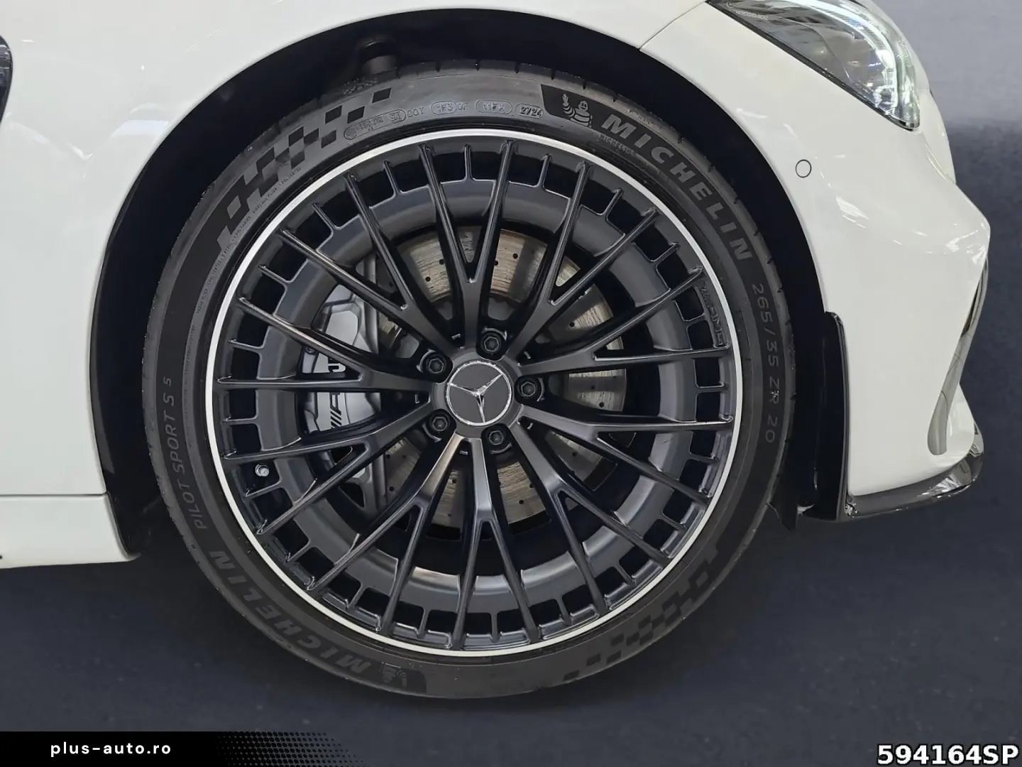 CLE 53 AMG 4M Pano Burmester Digital Light 20