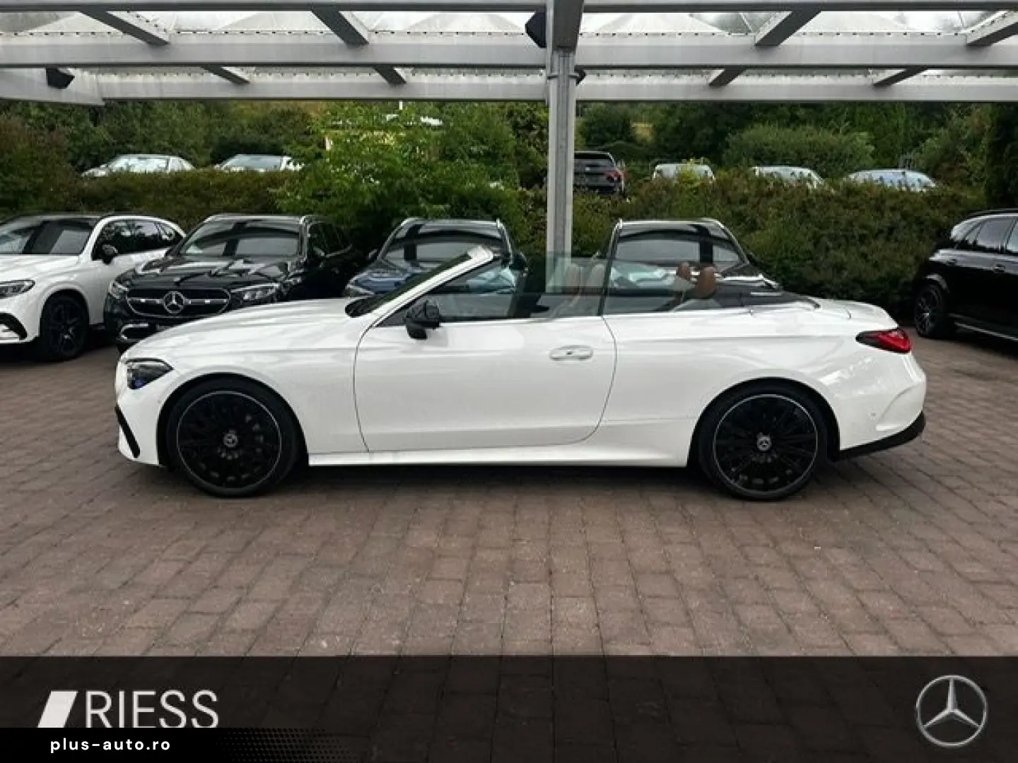 CLE 300 4M Cb AMG Sport Night STH AHK Burmes 360