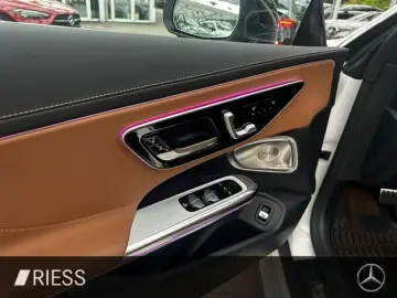 CLE 300 4M Cb AMG Sport Night STH AHK Burmes 360