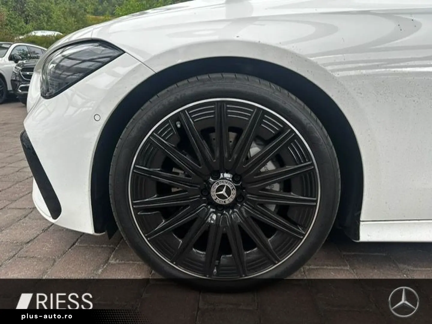 CLE 300 4M Cb AMG Sport Night STH AHK Burmes 360