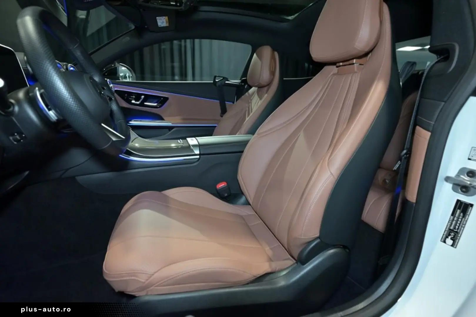 CLE 300 4M Coupé AMG PANO DIGITAL NIGHT