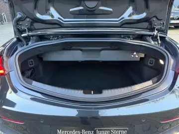 CLE 200 4M Cabriolet AMG Standhz Burmester 3D
