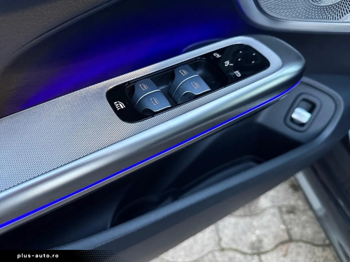 CLE 200 4M Cabriolet AMG Standhz Burmester 3D