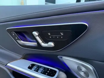 CLE 200 4M Cabriolet AMG Standhz Burmester 3D