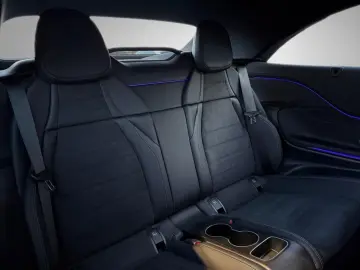 CLE 200 4M Cabriolet AMG Standhz Burmester 3D