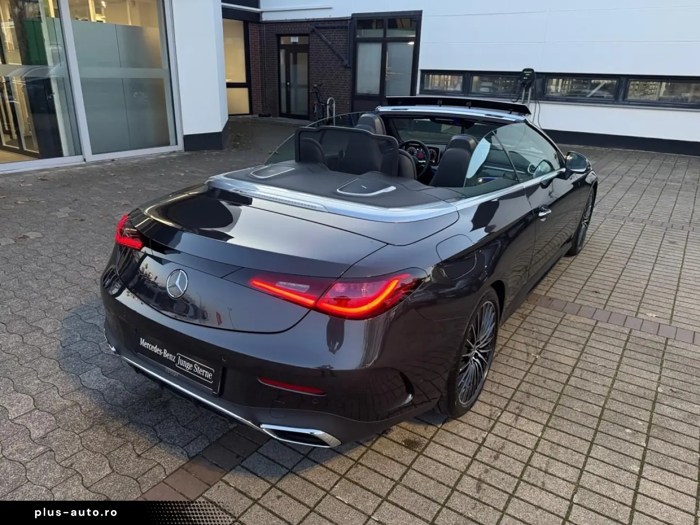 CLE 200 4M Cabriolet AMG Standhz Burmester 3D