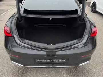 CLE 300 4M Coupé AMG-Adv  Pano DigL DISTR WiP KG