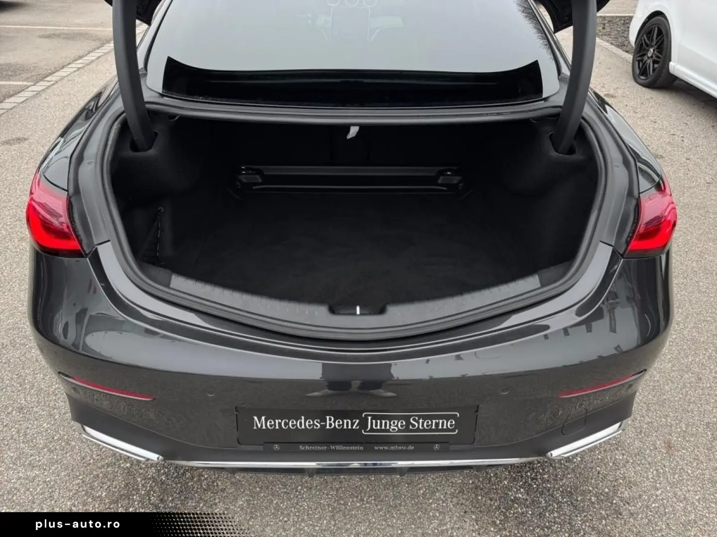 CLE 300 4M Coupé AMG-Adv  Pano DigL DISTR WiP KG