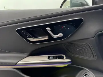 CLE 300 4M Coupé AMG-Adv  Pano DigL DISTR WiP KG