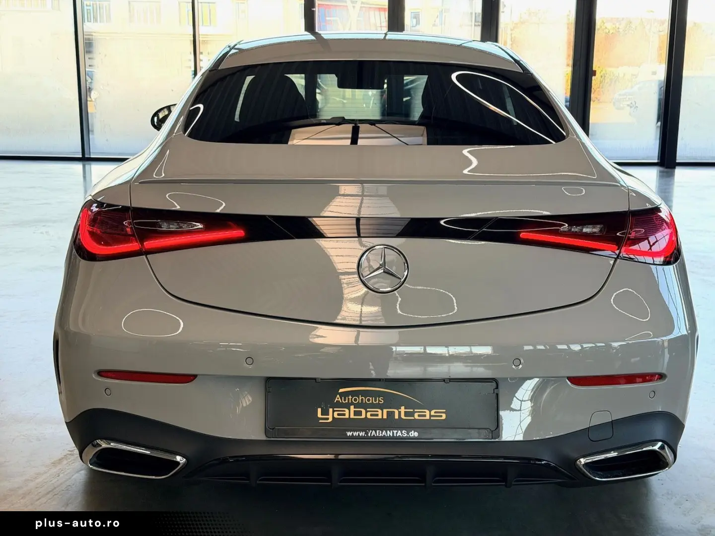 CLE 300 4M AMG Night Premium Pano DISTRONIC  360