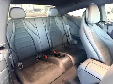 CLE 300 4M AMG Night Premium Pano DISTRONIC  360