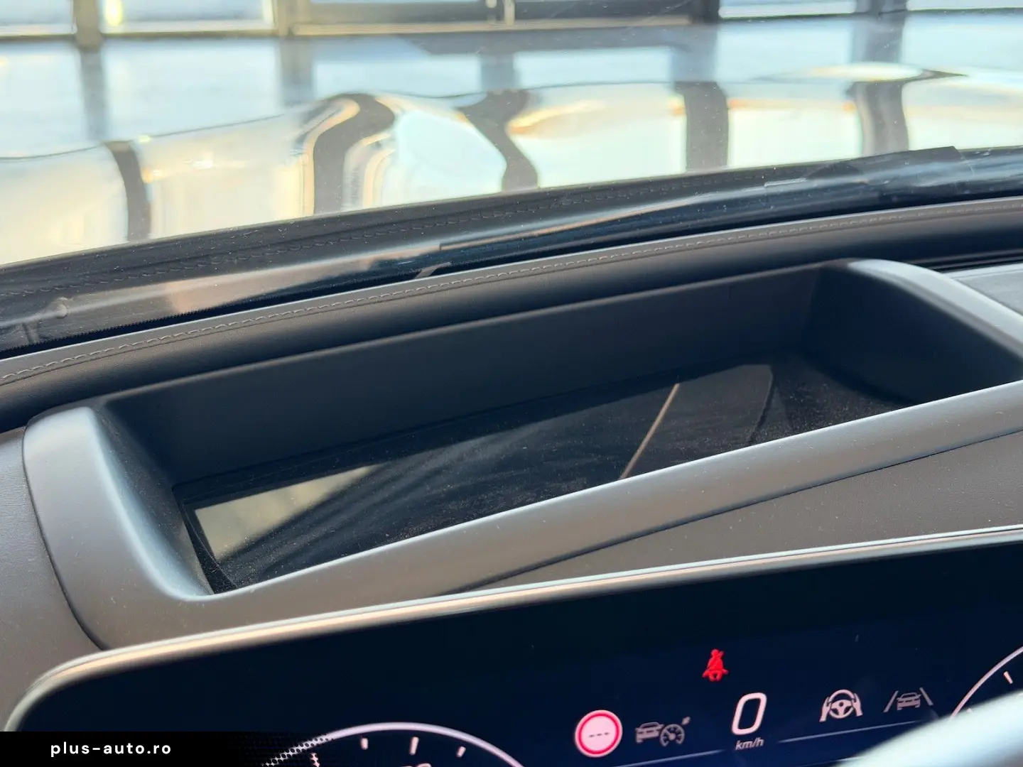 CLE 300 4M AMG Night Premium Pano DISTRONIC  360