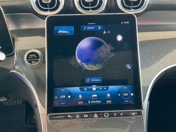 GLC 300 d 4M AMG Line Pano-Dach Distronic Kamera
