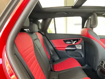 GLC 300 d 4M AMG Line Pano-Dach Distronic Kamera