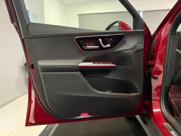 GLC 300 d 4M AMG Line Advanced PANO MEMORY AHK