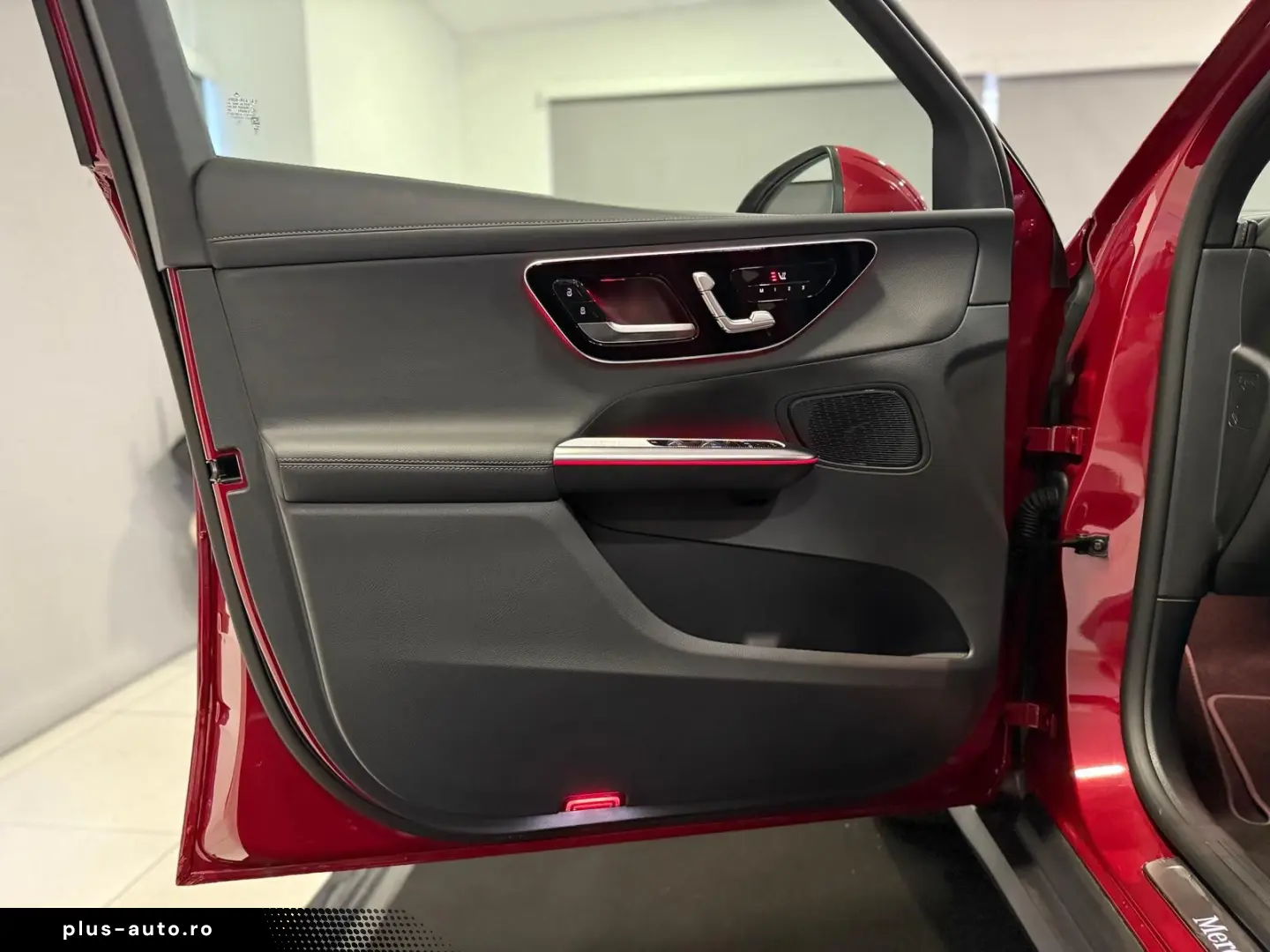 GLC 300 d 4M AMG Line Advanced PANO MEMORY AHK