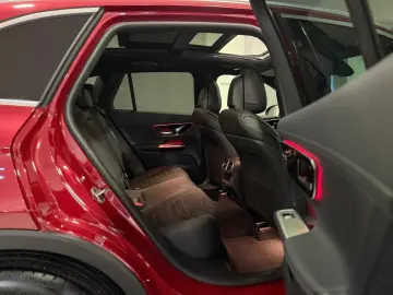 GLC 300 d 4M AMG Line Advanced PANO MEMORY AHK