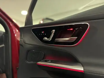 GLC 300 d 4M AMG Line Advanced PANO MEMORY AHK