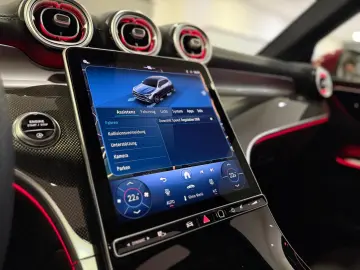 GLC 300 d 4M AMG Line Advanced PANO MEMORY AHK