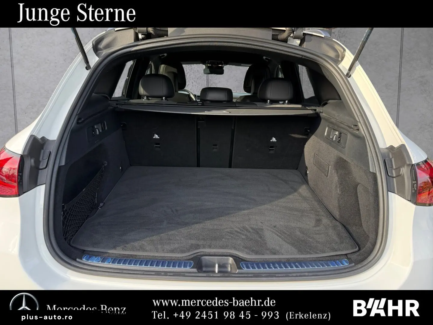 GLC 300 d 4M AMG Night Digital-Light AHK LMR-19