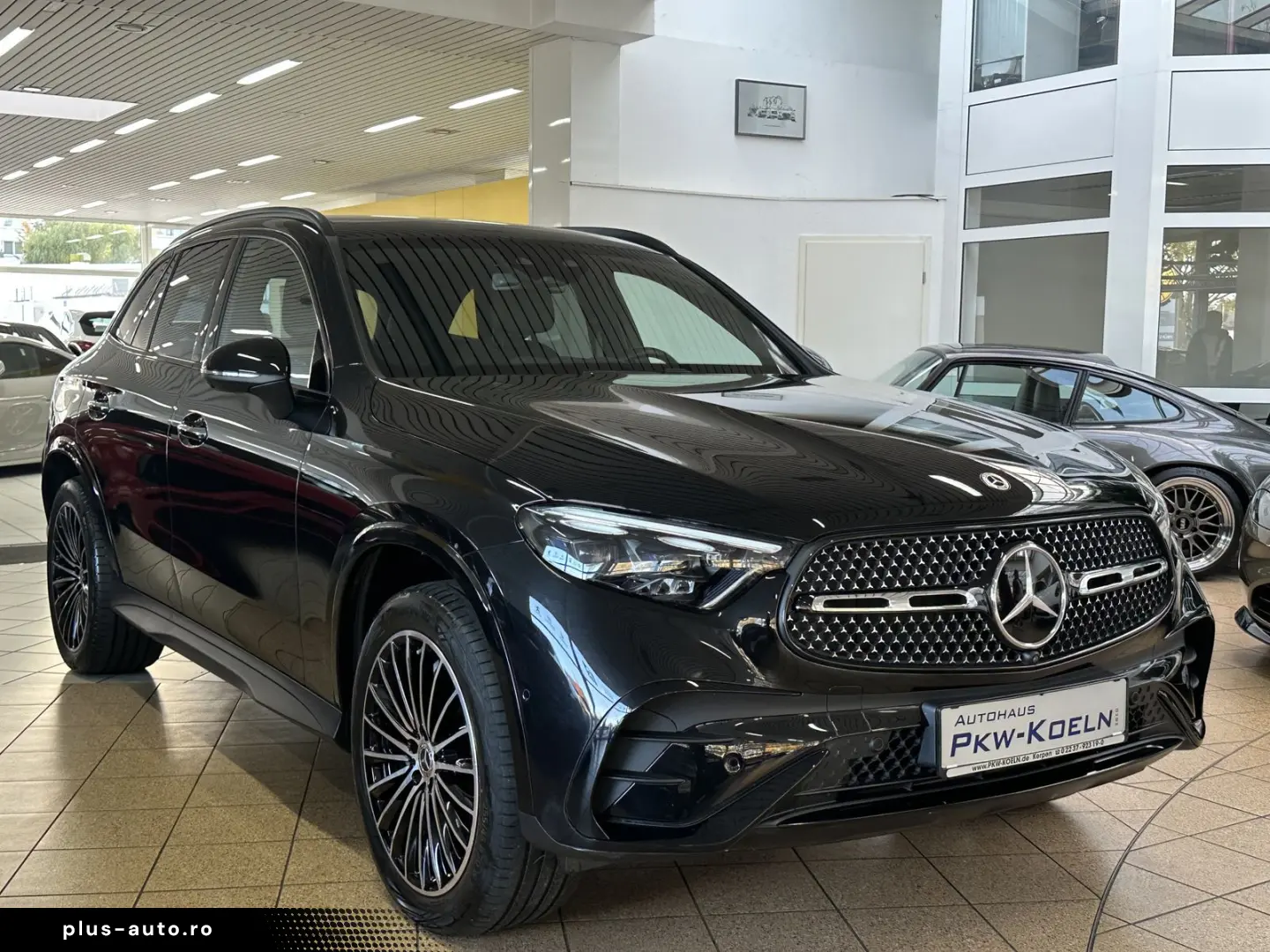 GLC 220 d 4M AMG-LiNE PANO NiGHT DiSTRO HuD 360