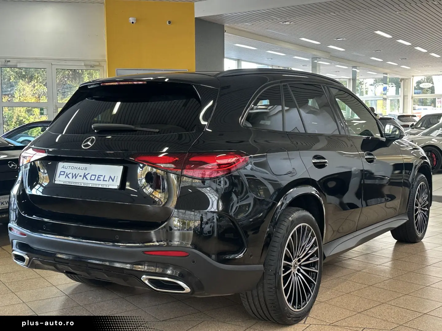 GLC 220 d 4M AMG-LiNE PANO NiGHT DiSTRO HuD 360