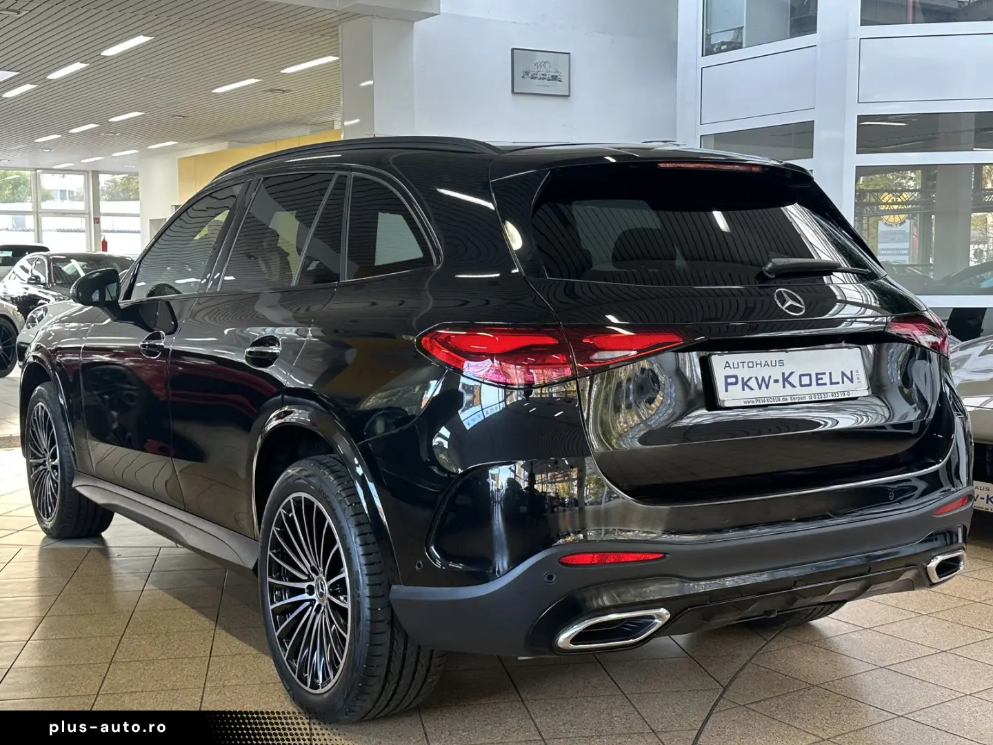 GLC 220 d 4M AMG-LiNE PANO NiGHT DiSTRO HuD 360