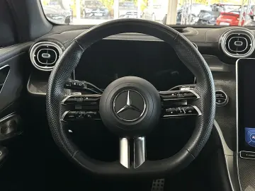 GLC 220 d 4M AMG-LiNE PANO NiGHT DiSTRO HuD 360