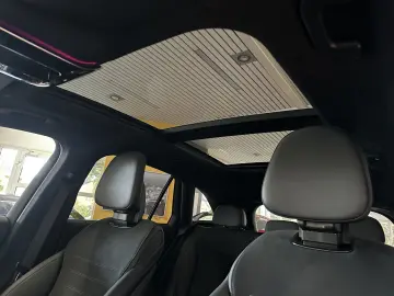 GLC 220 d 4M AMG-LiNE PANO NiGHT DiSTRO HuD 360