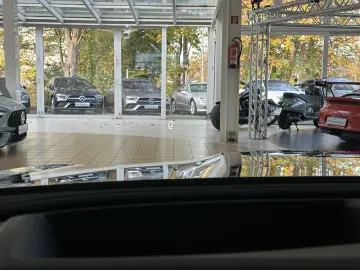 GLC 220 d 4M AMG-LiNE PANO NiGHT DiSTRO HuD 360