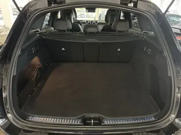 GLC 220 d 4M AMG-LiNE PANO NiGHT DiSTRO HuD 360