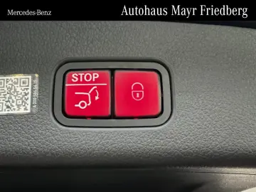 GLC 300 4M AMG PREMIUM AHK PANODACH BURMEISTER