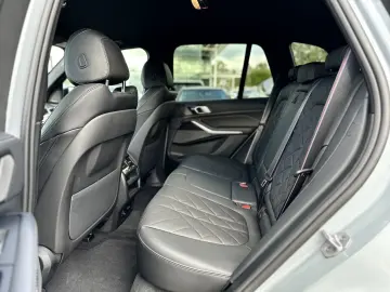 X5 xDrive30d M Sportpaket Gestiksteuerung DAB