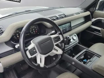 Land Rover DEFENDER 110 SE P400  7-SITZE AHK
