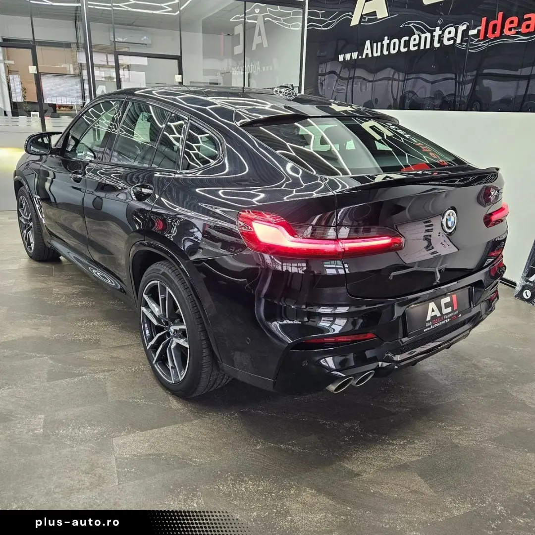 BMW  M X4 X Drive-  AHK  Har.Kardon. HeadUp  LED