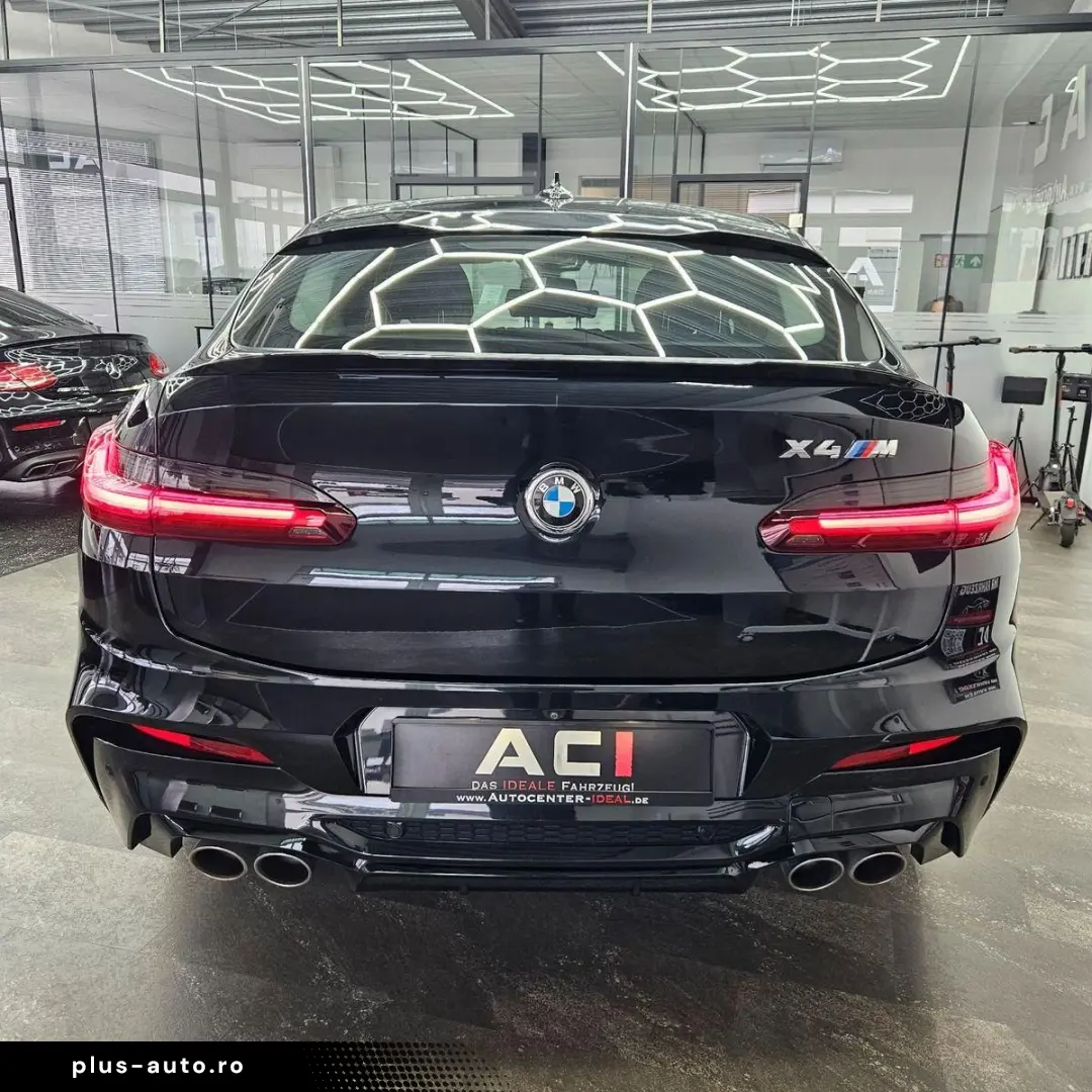 BMW  M X4 X Drive-  AHK  Har.Kardon. HeadUp  LED