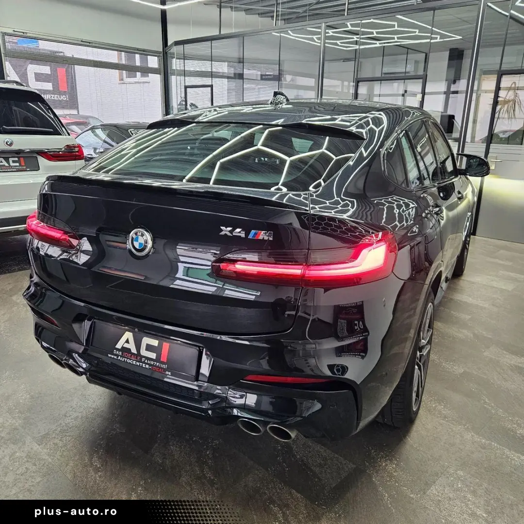 BMW  M X4 X Drive-  AHK  Har.Kardon. HeadUp  LED